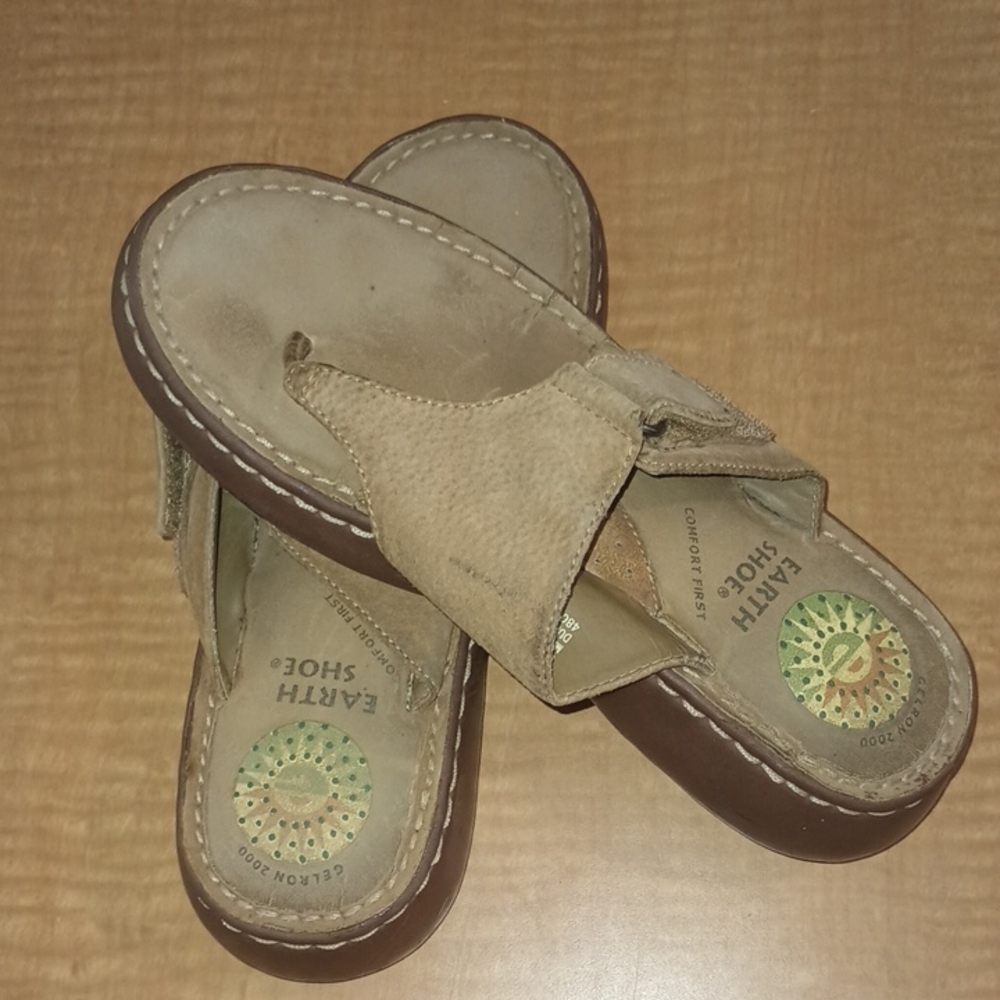Women's Tan Sandals